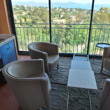 Villa La Ramade 210 Les Issambres