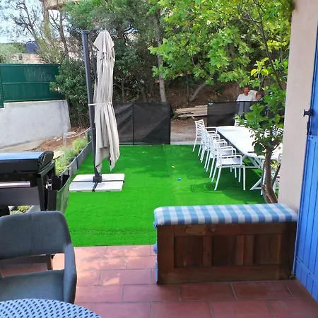 Villa La Ramade 210 *